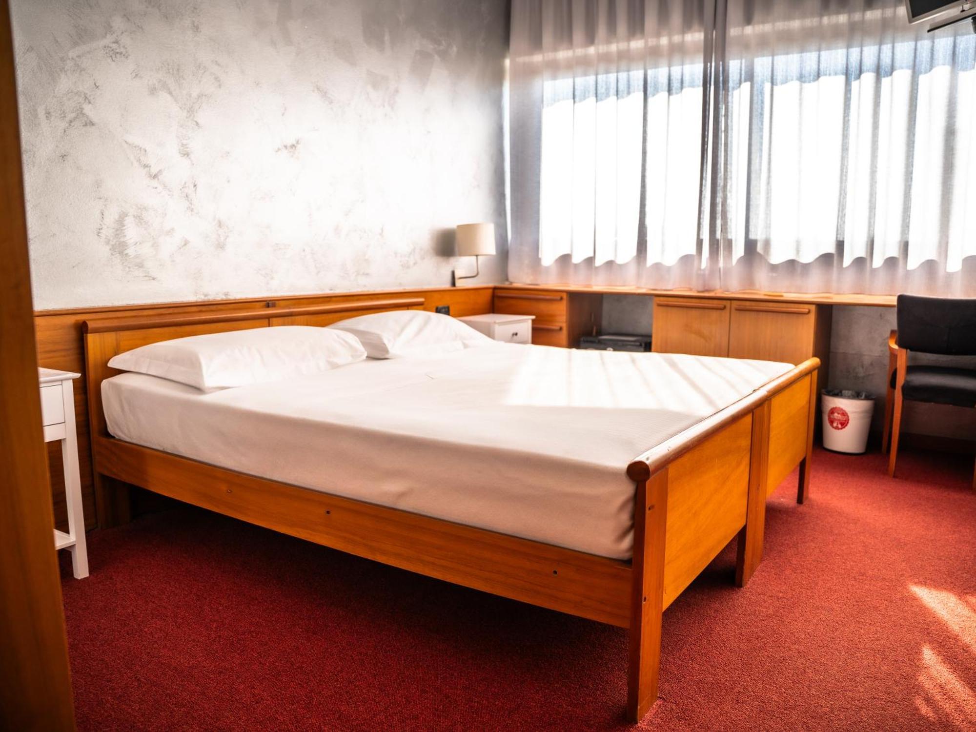 Hotel Valpolicella International Сан Пиетро ин Кариано Екстериор снимка
